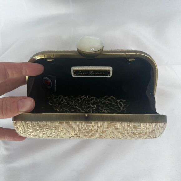 Urban Expressions Large Pearl Clasp Straw Rattan Crossbody Clutch‎ - Picture 4 of 9